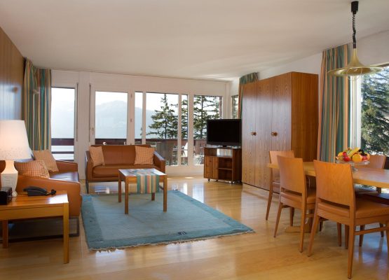 Helvetia Intergolf Appart Hôtel Crans Montana King Suite